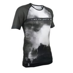 CAMISETA MASCULINA I AM THE STORM