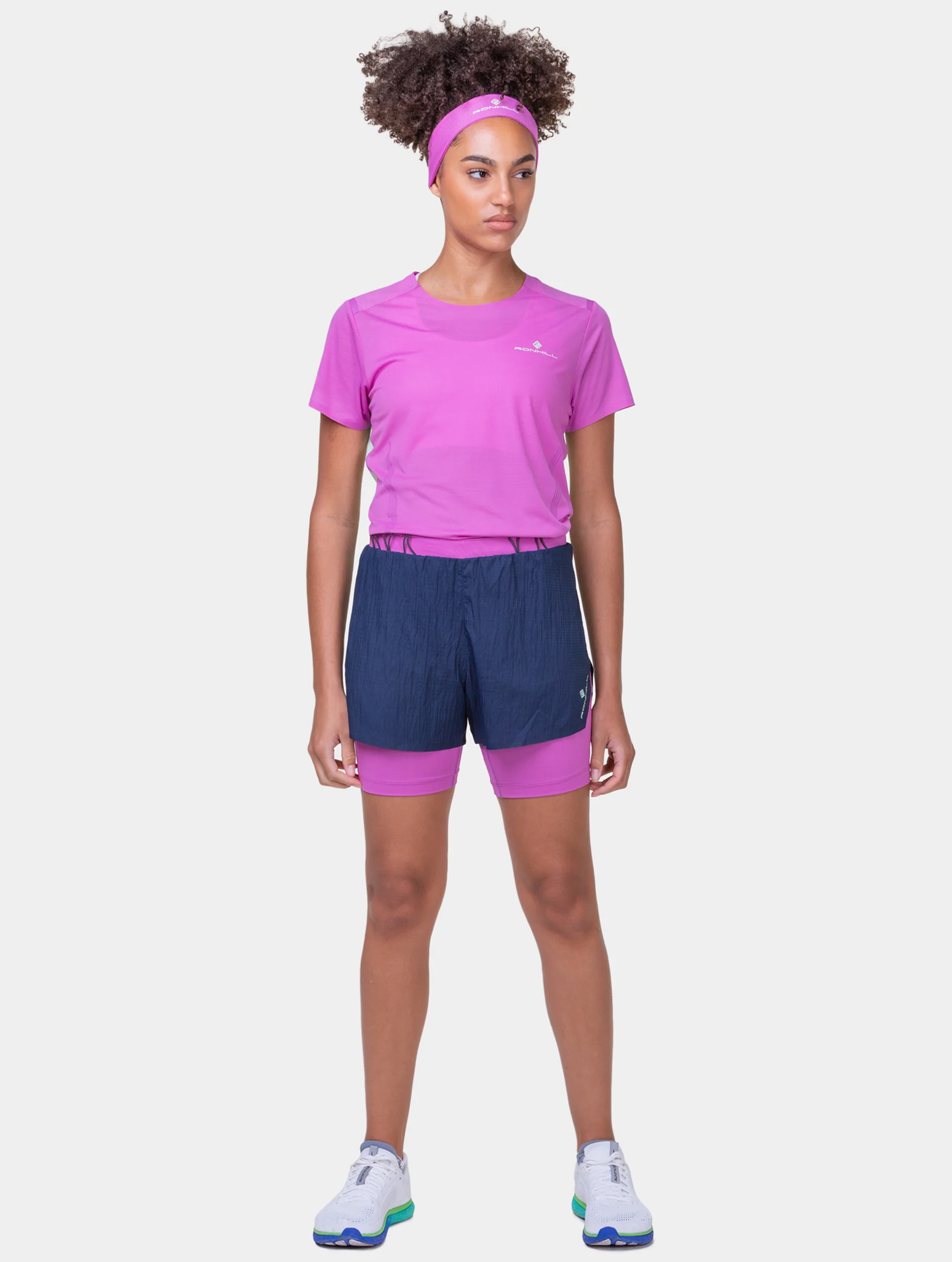 Short de Running Tech Race Twin Ronhill Mujer Azul con Fucsia - Imagen 6
