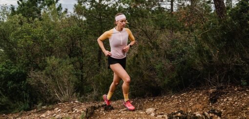 Cinta Deportiva Running Compressport Unisex Rosada Termorreguladora 4
