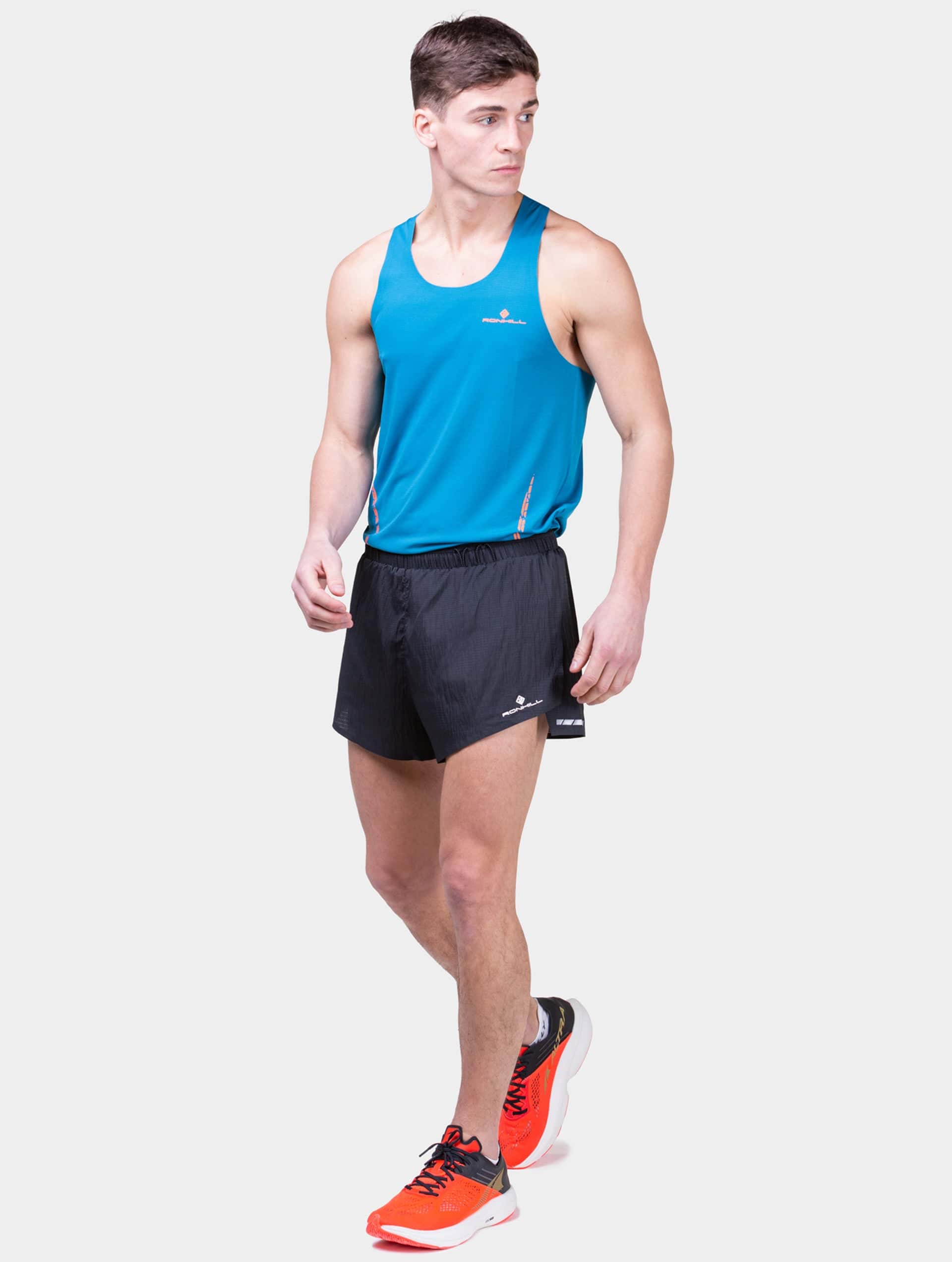 Short Tech Race Short Hombre Negro - Ronhill - Imagen 4
